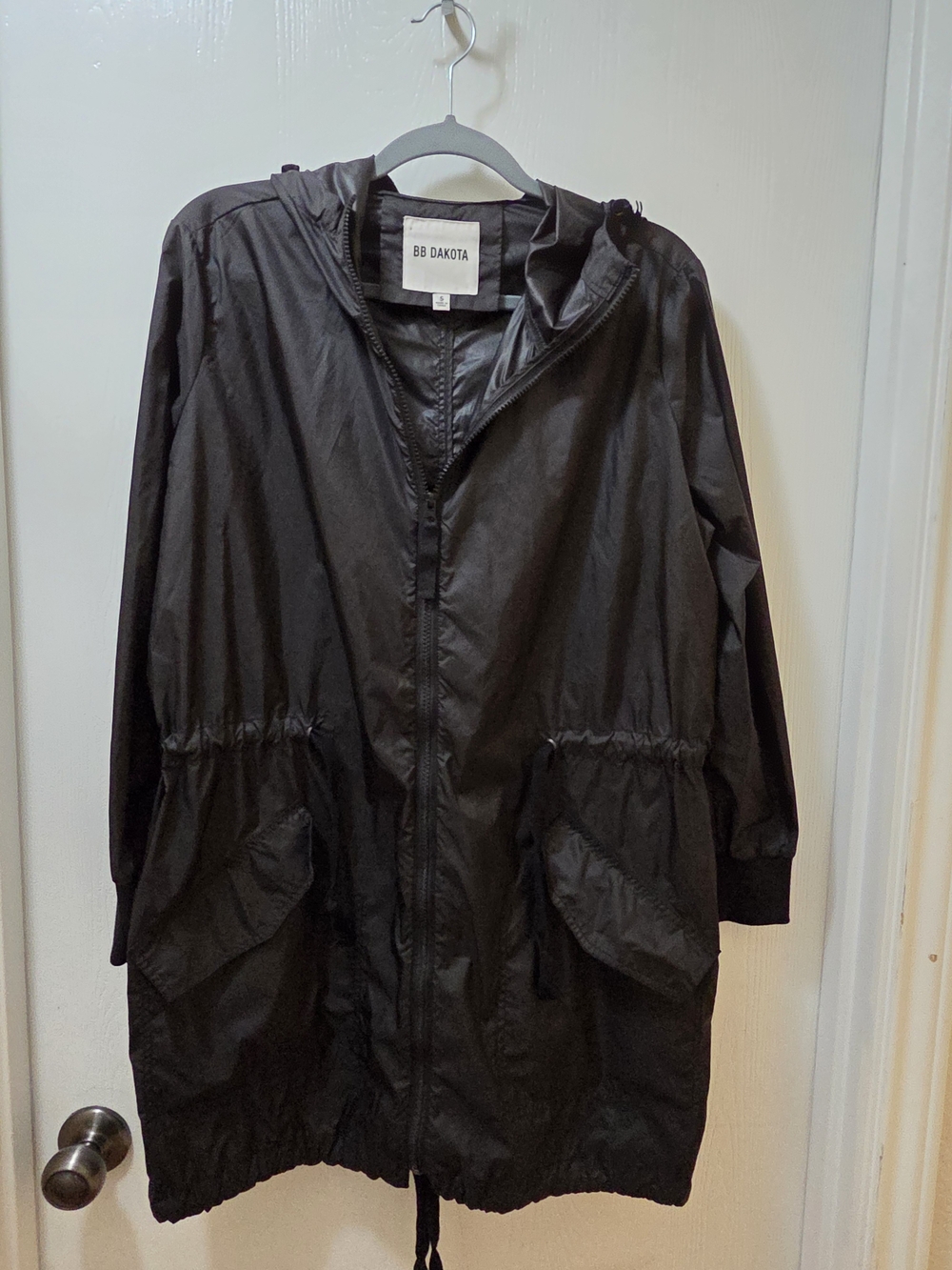 BB Dakota Men’s Black Lightweight Hooded Jacket
